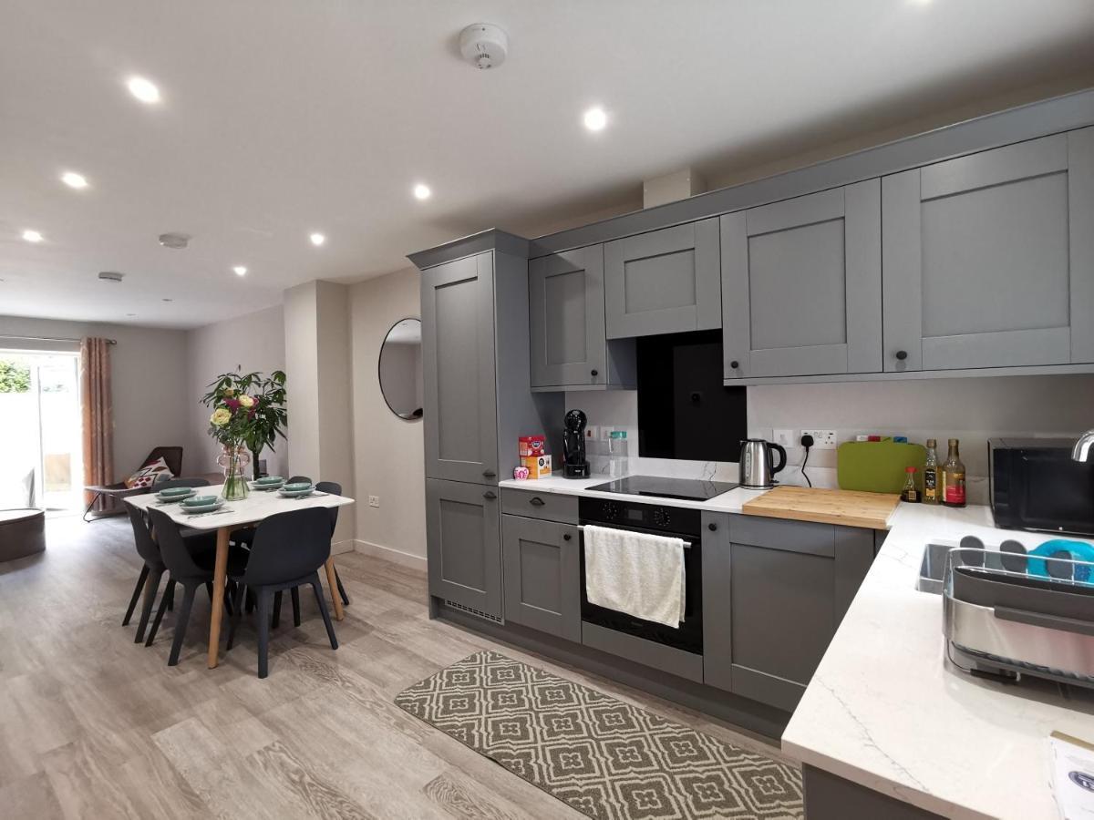 Bournemouth Cottage 6Mins From Beach, Free Parking Εξωτερικό φωτογραφία